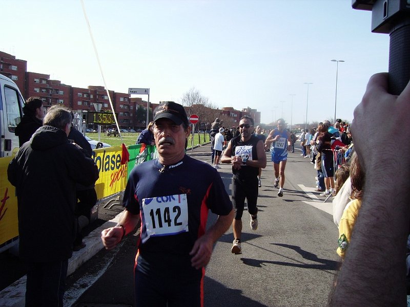 Fiumicino half marathon 2007 83.JPG